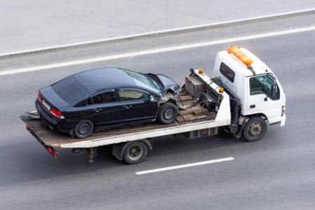 Choisir la bonne remorque porte-voiture, nos conseils techniques à Gosné